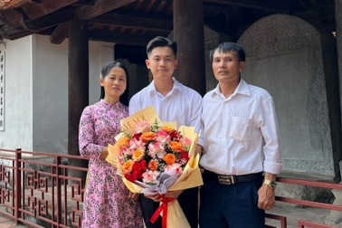 Thủ khoa Trường Dược Hà Nội chỉ bí kíp vượt qua "cú sốc" năm đầu đại học