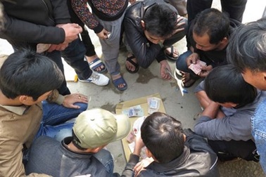 Vòi bạch tuộc "Tín dụng đen": Những ngón đòn uy hiếp con nợ