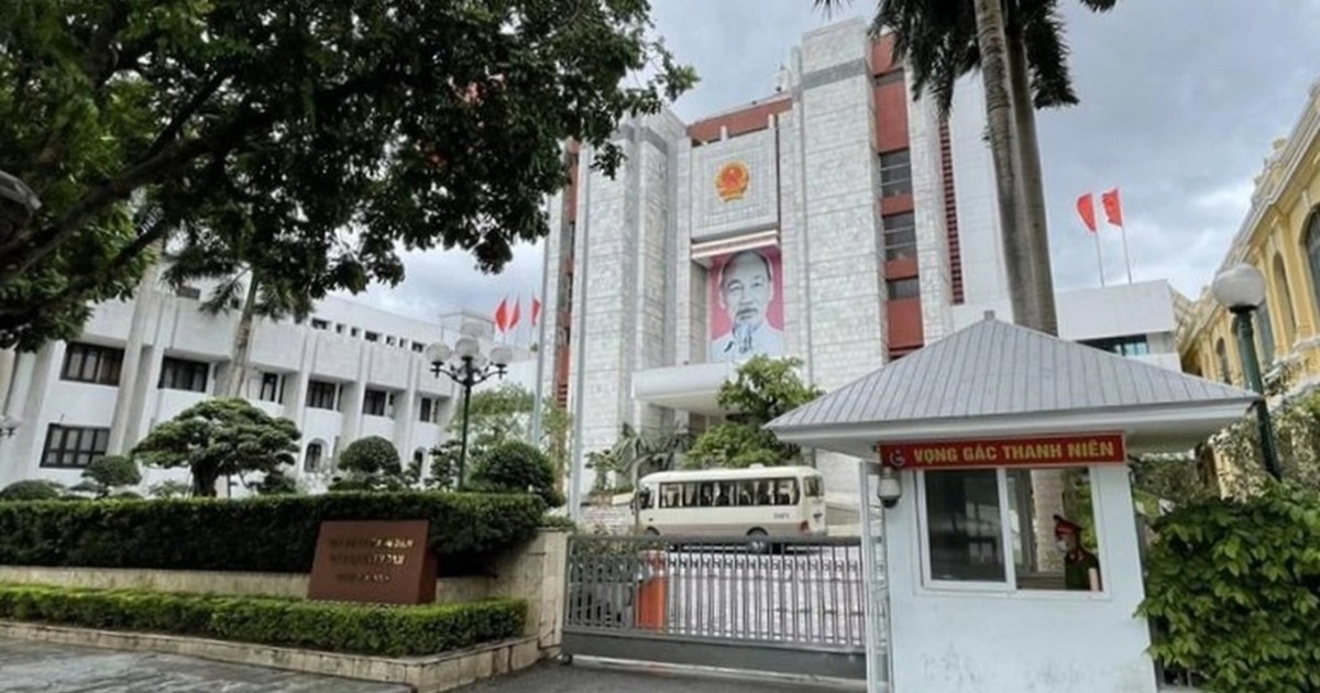 Quy định mới của Bộ Chính trị về tổ chức bộ máy tỉnh ủy, thành ủy