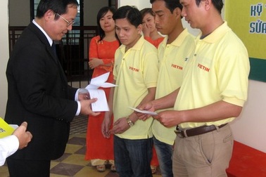 Miền Trung cần hơn 5.400 kỹ thuật viên sửa chữa điện thoại