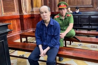 Tòa buộc các ngân hàng trả giấy tờ cho người dân khu dân cư ở TPHCM