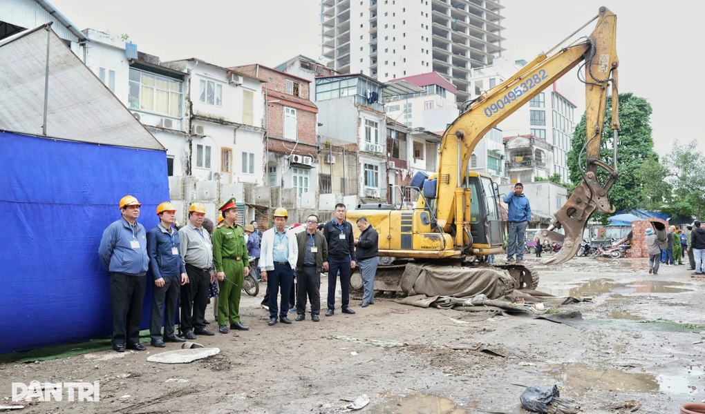 Cưỡng chế, giải phóng mặt bằng làm con đường đắt nhất hành tinh ở Hà Nội - 1
