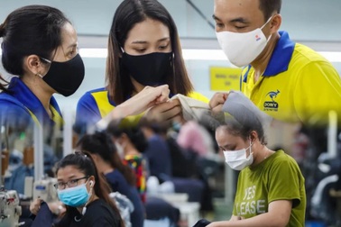 Ở thế mất tất, doanh nghiệp hết "chảnh", cơ hội thử tay thợ giỏi