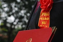 405 ứng viên được công nhận giáo sư, phó giáo sư năm 2021