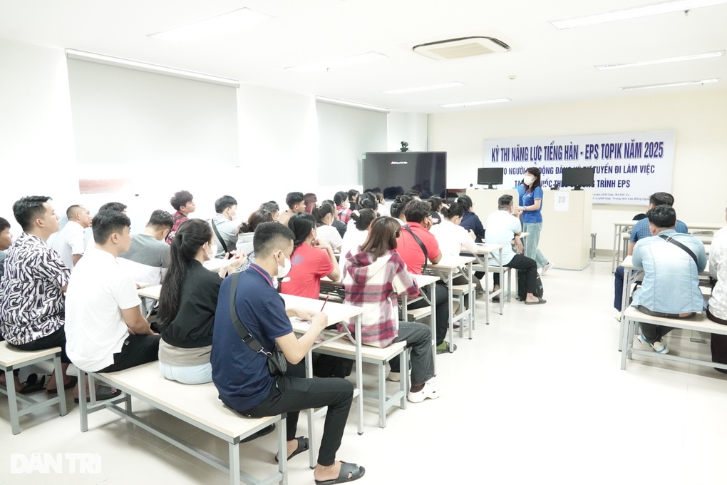 Lao động vượt 250km đến thi tiếng Hàn, nuôi ước mơ xuất ngoại thu nhập cao - 2 Lao động vượt 250km đến thi tiếng Hàn, nuôi ước mơ xuất ngoại thu nhập cao - 2
