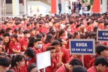 Trường nghề ký hợp đồng “đầu ra” ngay trong lễ khai giảng