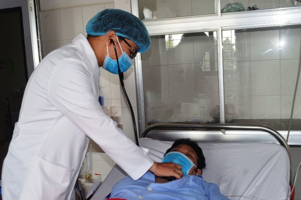 Cần Thơ: Cứu sống bệnh nhân bị ngưng tim từ bệnh viện tuyến trước - 1 Cần Thơ: Cứu sống bệnh nhân bị ngưng tim từ bệnh viện tuyến trước - 1