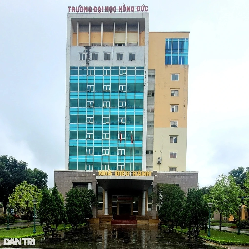 Tuyển bổ sung 200 sinh viên sư phạm tại Thanh Hóa sau khi dừng đột ngột - 1 Tuyển bổ sung 200 sinh viên sư phạm tại Thanh Hóa sau khi dừng đột ngột - 1