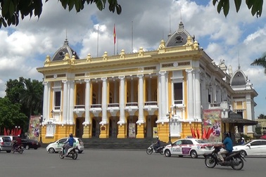 Du khách sẽ được tham quan ảo Nhà hát Lớn Hà Nội bằng nhạc Pháp