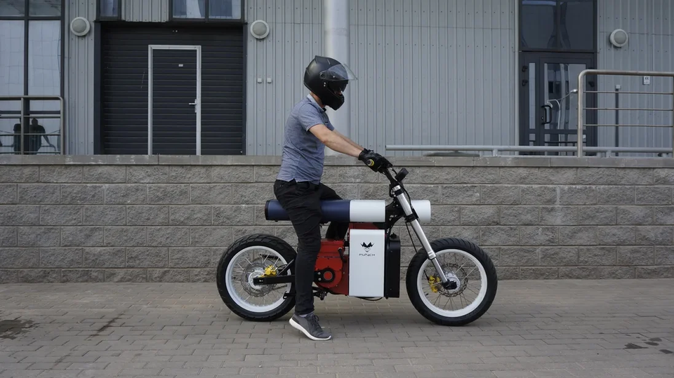 Xe máy điện Punch Moto - Đơn giản và khác lạ - 1 Xe máy điện Punch Moto - Đơn giản và khác lạ - 1