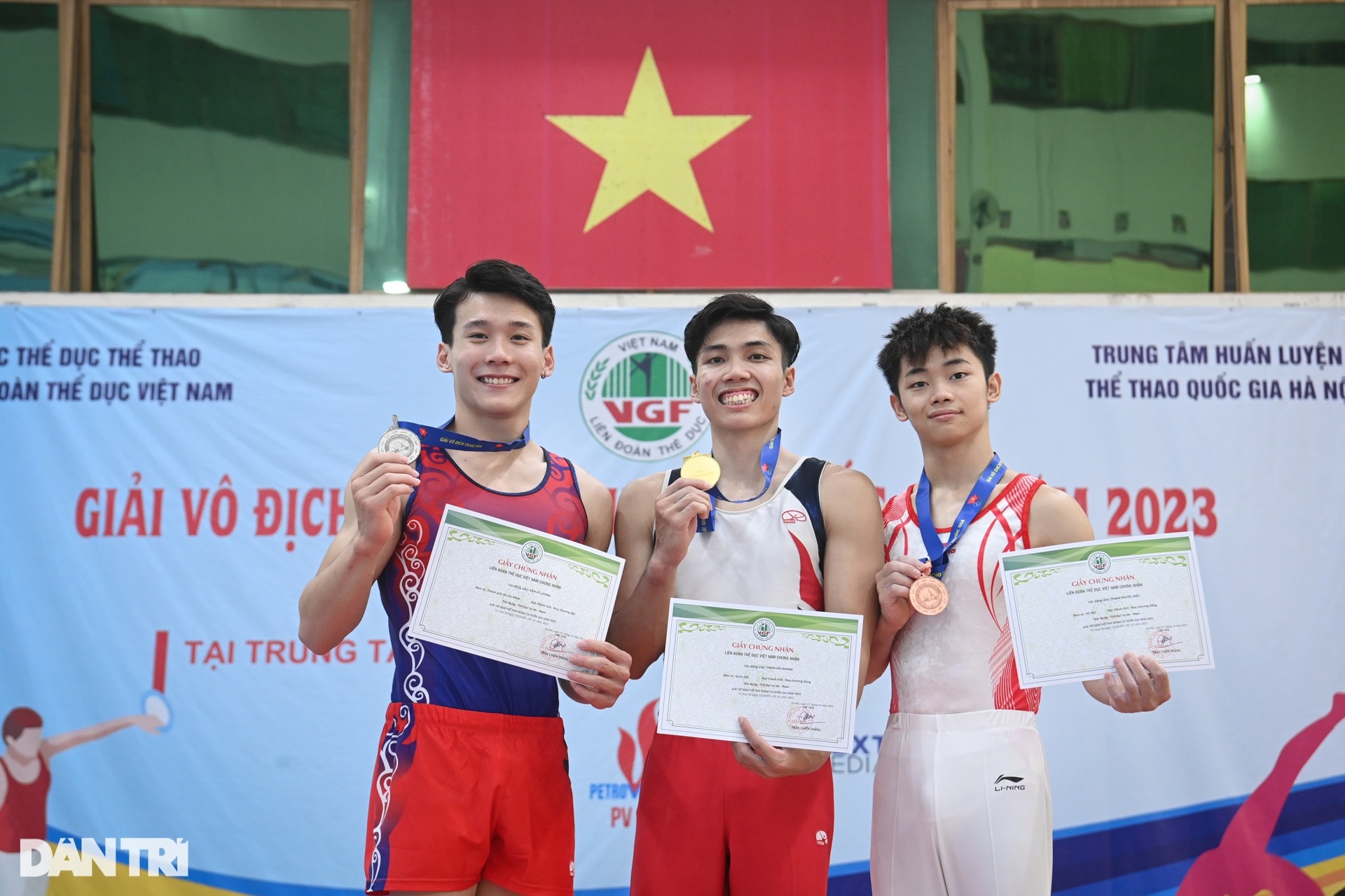 Dàn trai xinh, gái đẹp tranh tài ở giải Thể dục dụng cụ Quốc gia 2023 - 16 Dàn trai xinh, gái đẹp tranh tài ở giải Thể dục dụng cụ Quốc gia 2023 - 16