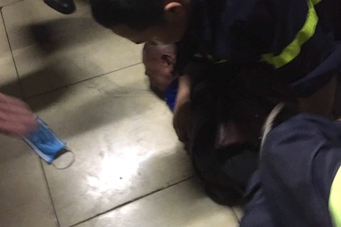 Nam bệnh nhân đốt bệnh viện, khống chế đánh đập nữ điều dưỡng