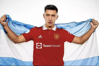 Tân binh Man Utd từng sang Việt Nam thi đấu