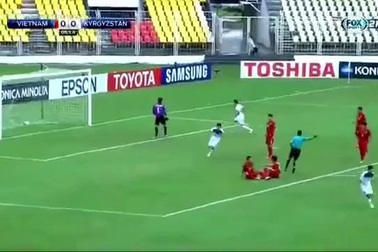 Hạ Kyrgyzstan, U16 Việt Nam xuất sắc vào tứ kết giải châu Á
