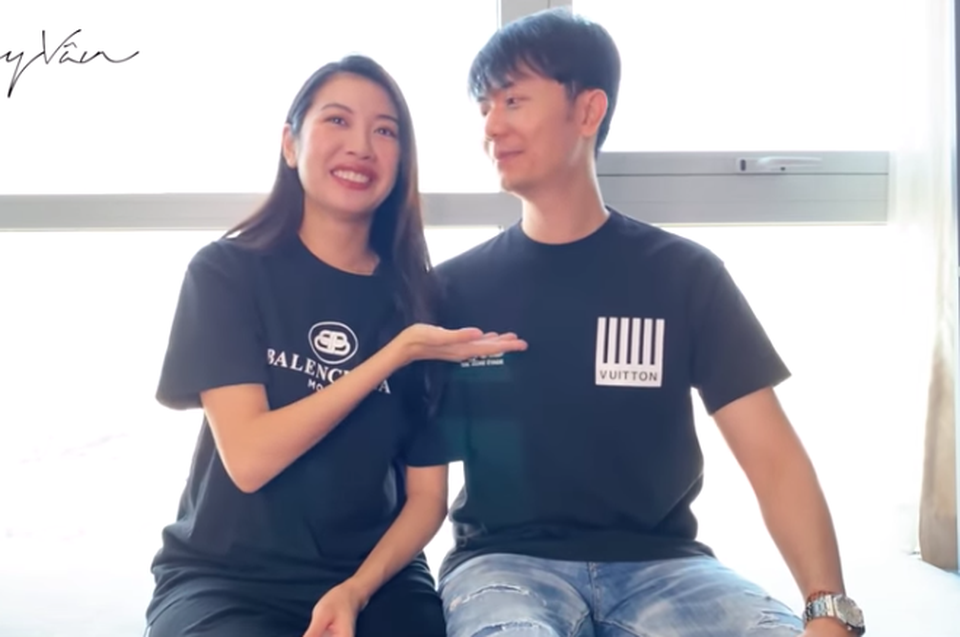 Mới gặp gỡ, Thuý Vân đã bảo bạn trai: “Sau này anh làm chồng em đó” - 2 Mới gặp gỡ, Thuý Vân đã bảo bạn trai: “Sau này anh làm chồng em đó” - 2