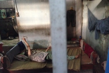 Xót xa người mẹ già mong con... chết trước mình!