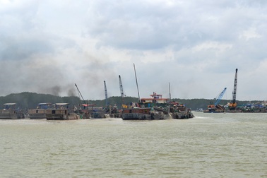 “Mọi hành vi hút cát trên sông Đồng Nai lúc này là trái luật”