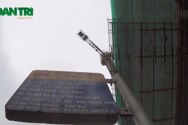 "Tử thần" rình rập người dân thủ đô từ trên cao