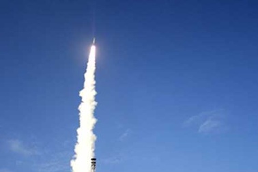 Mỹ bắn thử tên lửa đánh chặn ngoài khơi Hawaii