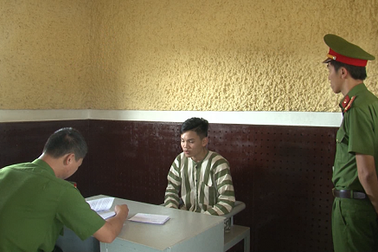 Phó bí thư huyện ủy bị “hack” tài khoản Facebook, người quen mất tiền