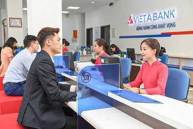 6 tháng đầu năm, VietABank có kết quả kinh doanh tương đối khả quan, ra mắt thẻ chip nội địa