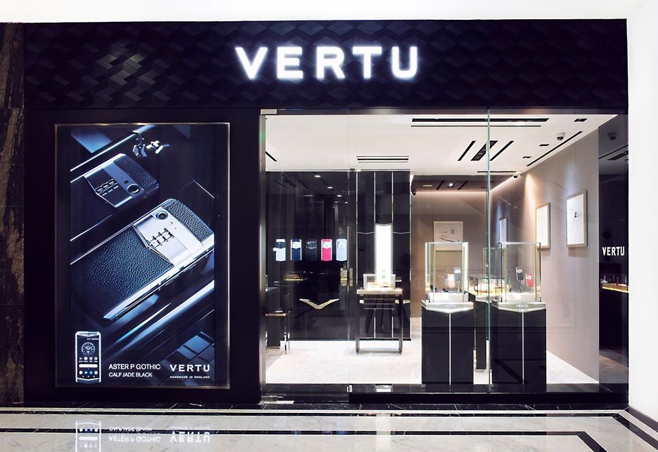 Vertu – Sự trở lại của một biểu tượng xa xỉ - 1 Vertu – Sự trở lại của một biểu tượng xa xỉ - 1