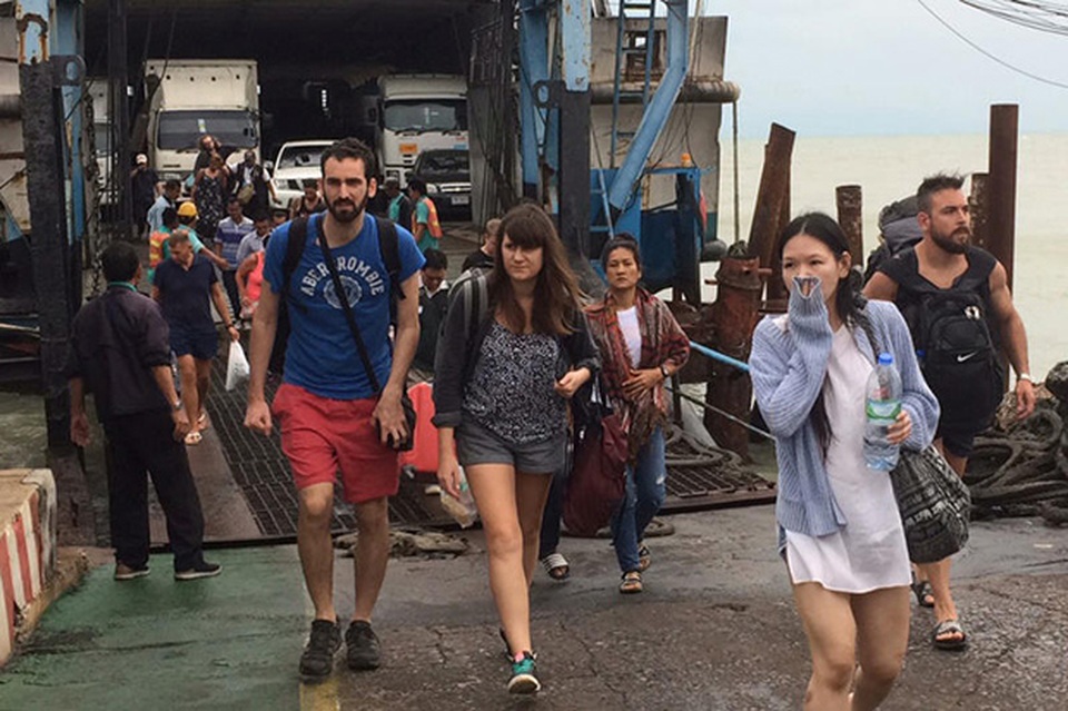 Thái Lan phá kỷ lục “hái tiền” từ ngành “công nghiệp không khói” - 1 Thái Lan phá kỷ lục “hái tiền” từ ngành “công nghiệp không khói” - 1