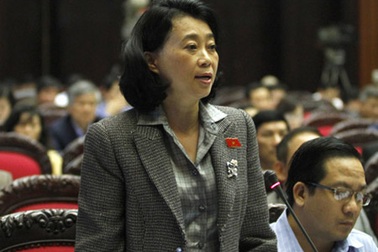 Bà Đặng Thị Hoàng Yến rút đơn xin ly hôn