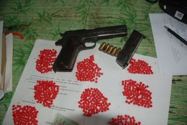 Tạm giam nguyên trưởng công an xã “đi đêm” trong đường dây ma túy