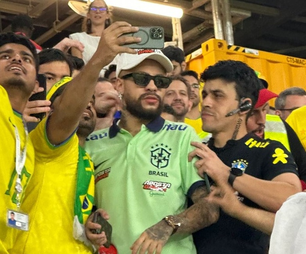 Hài hước với Neymar nhái, khiến nhiều người ăn quả lừa - 2