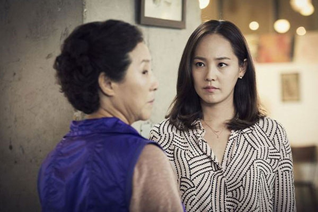 Lén nghe được bí mật sau cánh cửa nhà chồng, tôi ngỡ ngàng đến bật khóc - 1 Lén nghe được bí mật sau cánh cửa nhà chồng, tôi ngỡ ngàng đến bật khóc - 1
