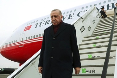 Vì sao máy bay Tổng thống Thổ Nhĩ Kỳ quay về nước phút chót trước COP26?