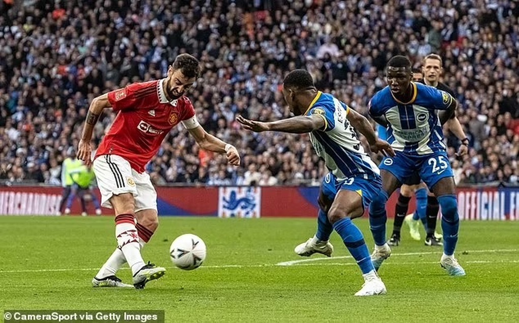 Man Utd đón tin dữ từ Bruno Fernandes - 2 Man Utd đón tin dữ từ Bruno Fernandes - 2