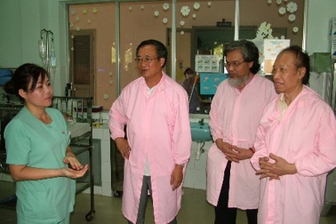 “Sẵn sàng tiếp nhận và mổ tim miễn phí cho trẻ em nghèo”