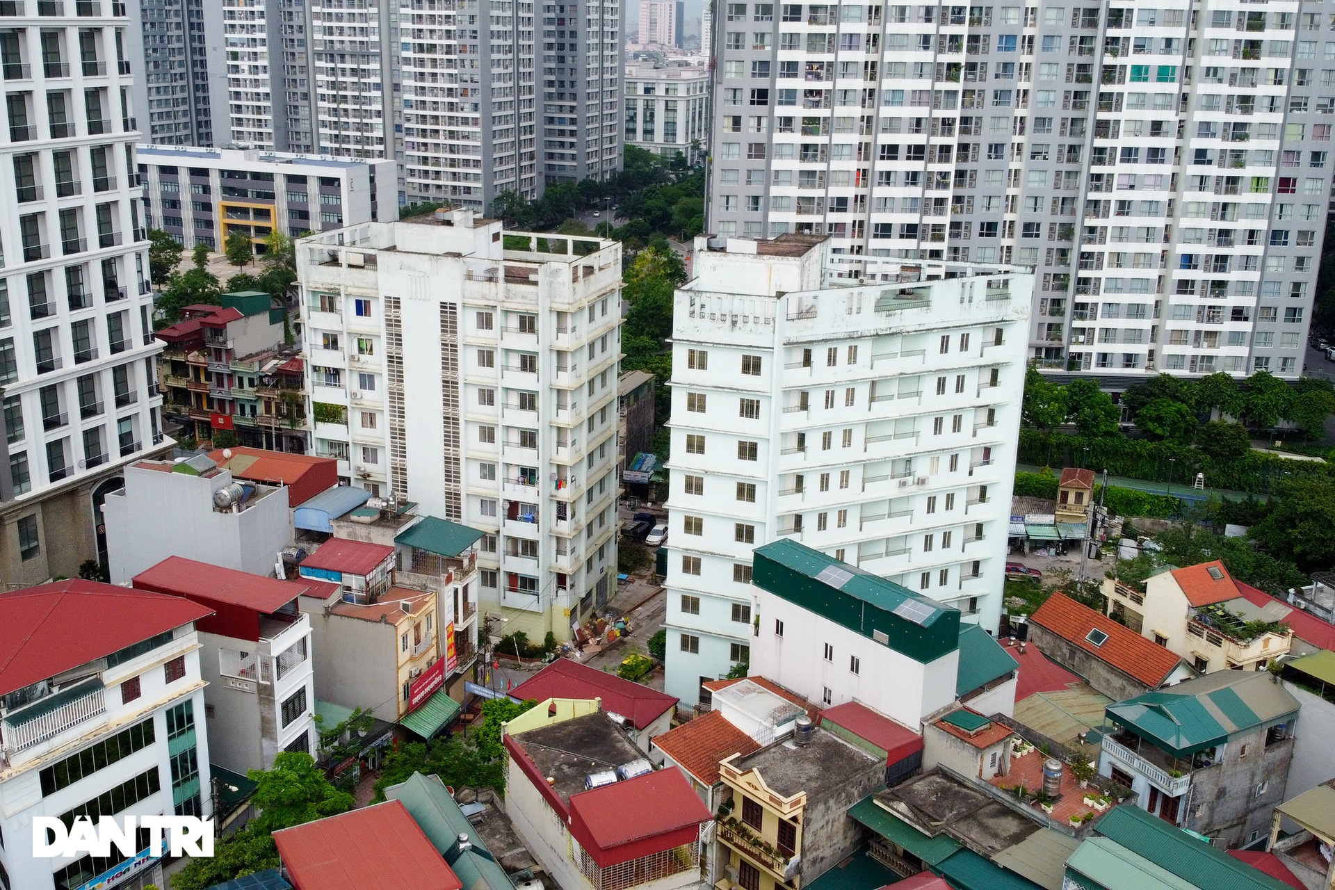 Xót xa hàng loạt khu chung cư cao tầng ở Hà Nội bị bỏ hoang nhiều năm - 14 Xót xa hàng loạt khu chung cư cao tầng ở Hà Nội bị bỏ hoang nhiều năm - 14