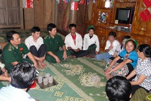 Giải cứu hai thiếu nữ người dân tộc bị lừa bán vào động mại dâm 