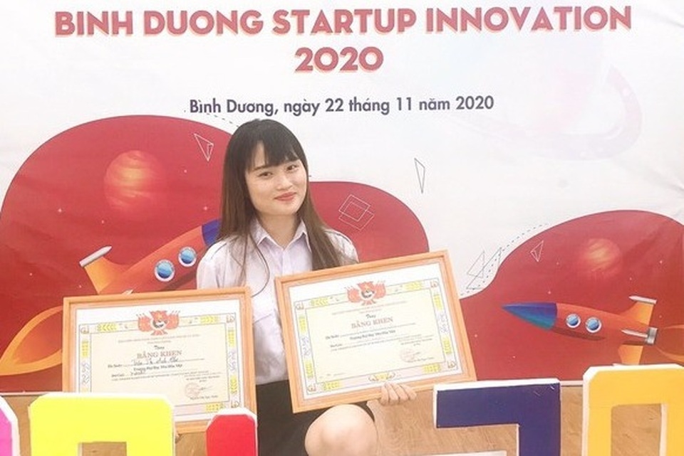 Nữ thủ lĩnh sinh viên năng động sở hữu thành tích học tập ấn tượng - 2 Nữ thủ lĩnh sinh viên năng động sở hữu thành tích học tập ấn tượng - 2