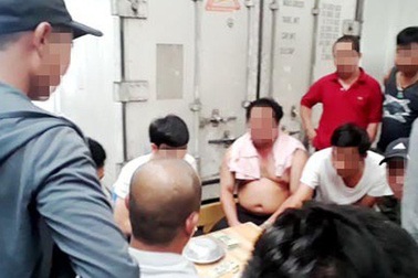 Bán mạng chở hàng sang Trung Quốc: Sa chân vào cạm bẫy