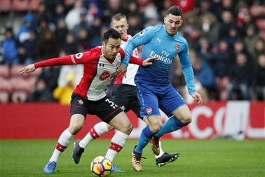 Arsenal - Southampton: Kẻ muốn buông, người khát điểm