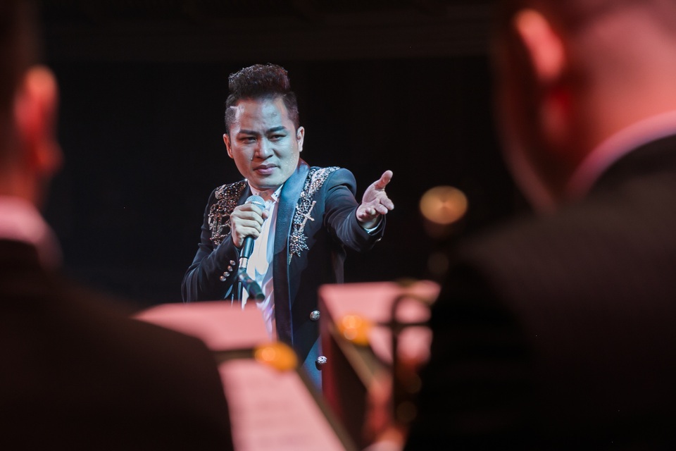 Nghệ sĩ Tuấn Nam, Quyền Văn Minh, Tùng Dương “chơi jazz không thoả hiệp” - 5 Nghệ sĩ Tuấn Nam, Quyền Văn Minh, Tùng Dương “chơi jazz không thoả hiệp” - 5