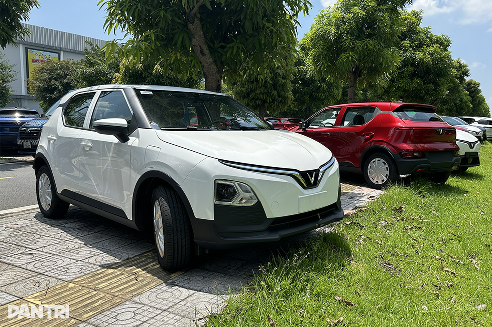 Những mẫu xe gánh doanh số các hãng ô tô năm 2024: Tân binh cũng góp mặt - 1 Những mẫu xe gánh doanh số các hãng ô tô năm 2024: Tân binh cũng góp mặt - 1