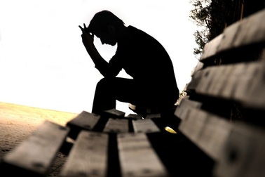 Làm gì để giữ người trung thực và giỏi chuyên môn?