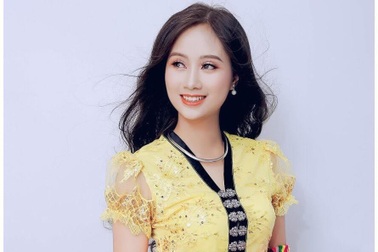 Nữ sinh trường Dược đẹp tựa bông hoa ban trắng của núi rừng Tây Bắc