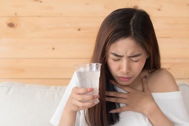 Dấu hiệu bệnh tiềm ẩn sau cơn nấc