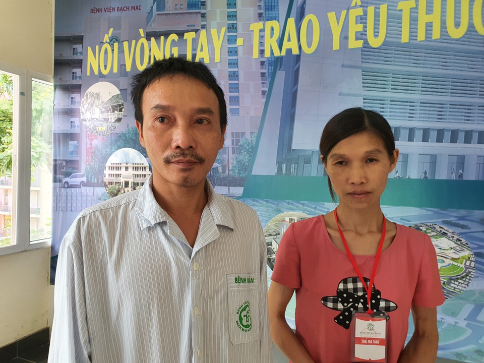 Bạn đọc Dân trí ở nước ngoài gọi điện, gửi quà giúp đỡ hoàn cảnh nhân ái - 2 Bạn đọc Dân trí ở nước ngoài gọi điện, gửi quà giúp đỡ hoàn cảnh nhân ái - 2