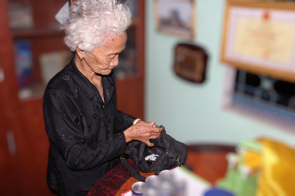 Gia đình có 3 Mẹ Việt Nam anh hùng - 3 Gia đình có 3 Mẹ Việt Nam anh hùng - 3