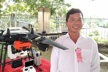 Đồng Tháp: Trồng lúa kiểu ông Khanh, mỗi vụ đón 3-5 doanh nghiệp đến mua, ung dung lãi 4 tỷ