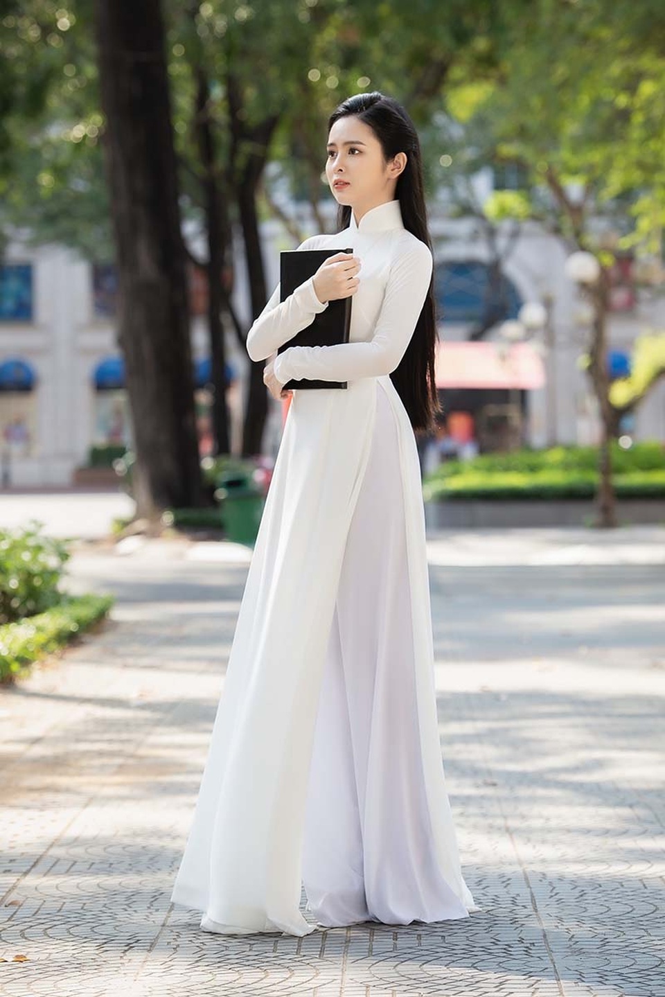 Hoa khôi ĐH Tôn Đức Thắng xinh đẹp, sở hữu cái tên đặc biệt - 2 Hoa khôi ĐH Tôn Đức Thắng xinh đẹp, sở hữu cái tên đặc biệt - 2