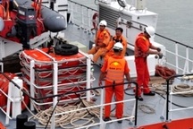 Tàu câu mực bị đâm chìm ở Hoàng Sa, 34 ngư dân nhảy xuống biển