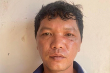 Hai anh em ruột đi cướp dây chuyền